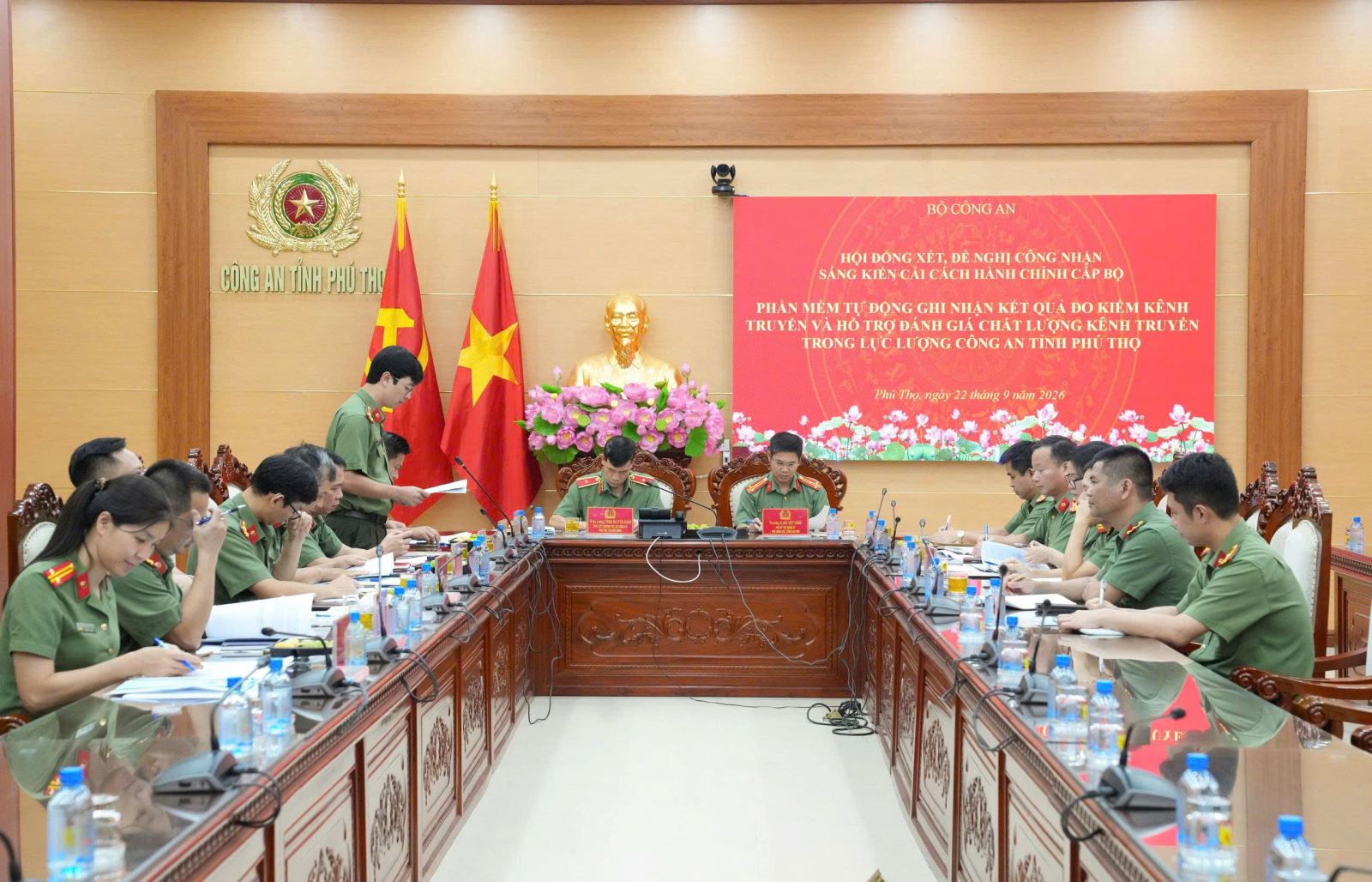 Tin nổi bật